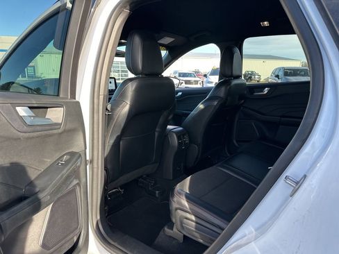 Used 2023 Ford Escape ST-Line FWD image 21