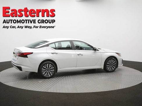 Used 2023 Nissan Altima 2.5 SV AWD/4WD image 58
