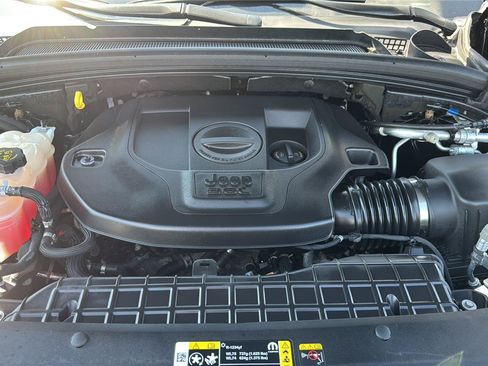 Used 2023 Jeep Grand Cherokee L Overland AWD/4WD image 29