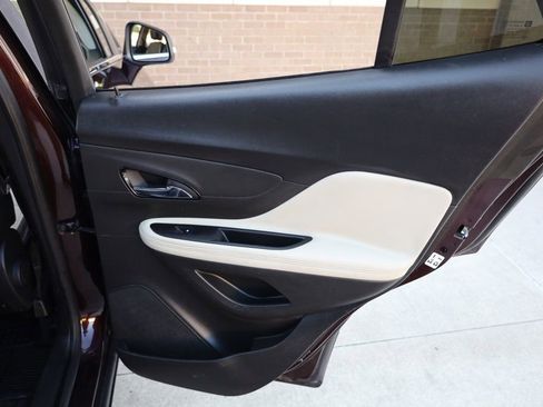 Used 2017 Buick Encore Preferred image 22