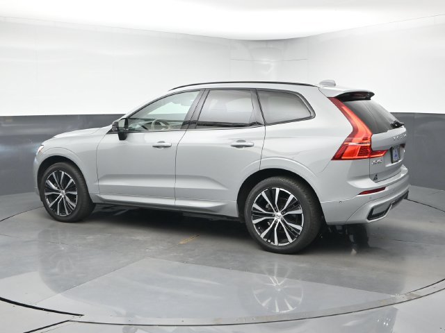 Used 2024 Volvo XC60 B5 Plus w/ Climate Package AWD/4WD image 6