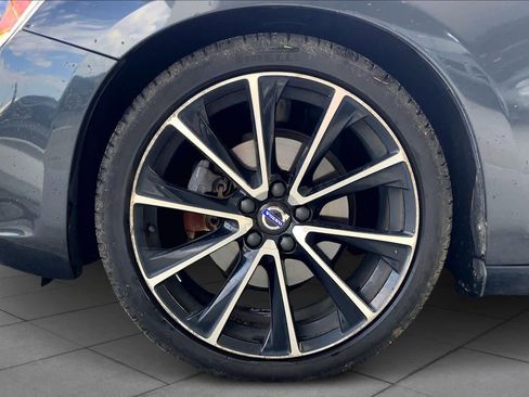 Used 2016 Volvo S60 T5 Premier w/ Convenience Package image 10