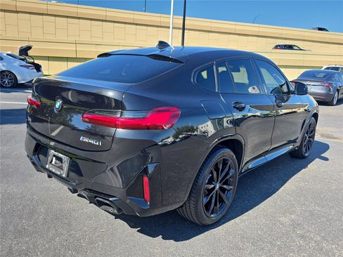 Certified 2024 BMW X4 M40i w/ Premium Package image 2