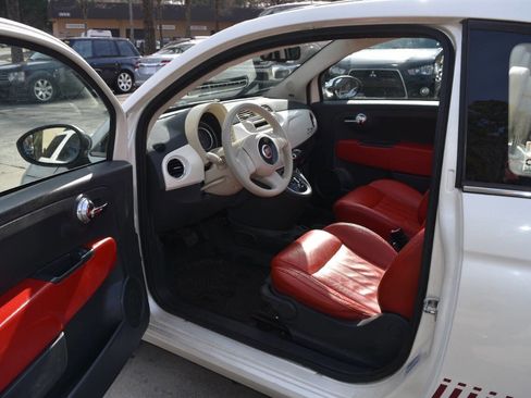 Used 2015 FIAT 500 Lounge w/ Luxury Leather Package image 28