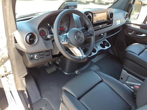 New 2026 Mercedes-Benz Sprinter 2500 image 14