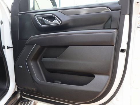 Certified 2023 GMC Yukon XL AT4 w/ Max Trailering Package AWD/4WD image 11