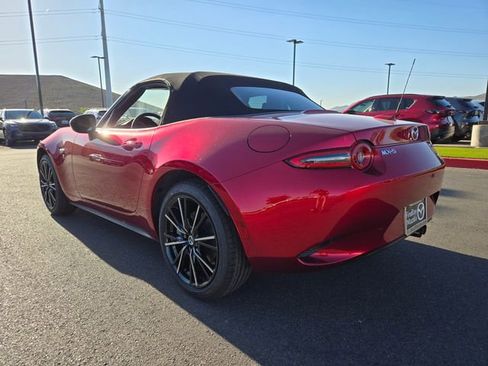 New 2026 MAZDA MX-5 Miata Grand Touring RWD image 3