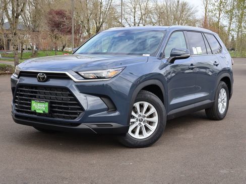 New 2026 Toyota Grand Highlander XLE AWD/4WD image 1