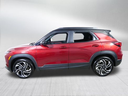 Used 2024 Chevrolet TrailBlazer RS w/ Driver Confidence Package FWD image 4