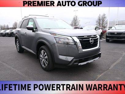 New 2025 Nissan Pathfinder SL