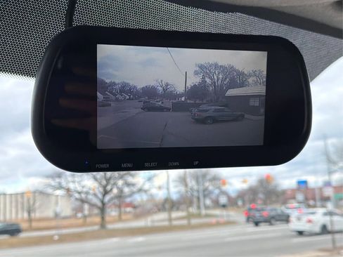 Used 2018 Mercedes-Benz Sprinter 2500 image 15