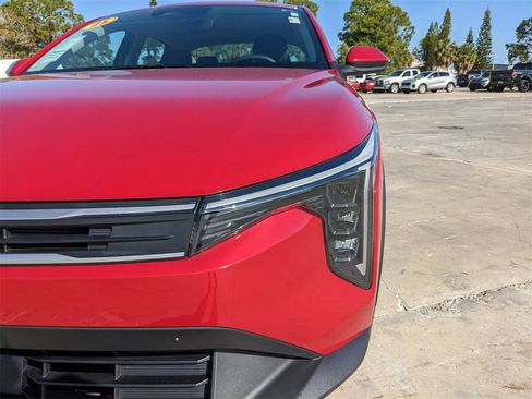 Certified 2025 Kia K4 LXS image 11