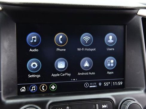 Used 2024 GMC Terrain SLT image 14