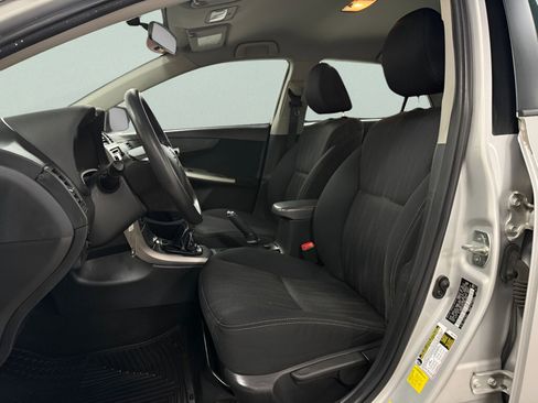 Used 2013 Toyota Corolla L image 13