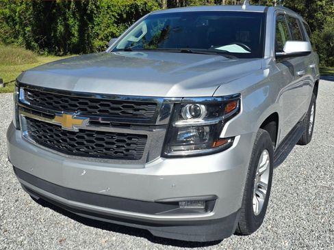 Used 2018 Chevrolet Tahoe LT image 1
