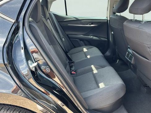 Used 2025 Toyota Camry LE image 13