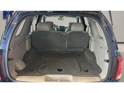 Used 2004 Buick Rainier CXL w/ Convenience Package AWD/4WD image 15
