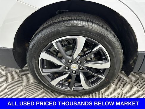 Used 2023 Chevrolet Equinox Premier FWD image 19