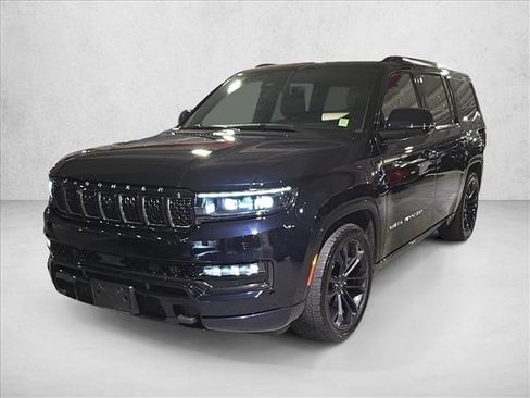 Used 2022 Jeep Grand Wagoneer Series II AWD/4WD image 1