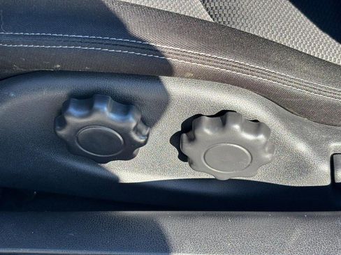 Used 2013 Nissan 370Z Coupe image 13