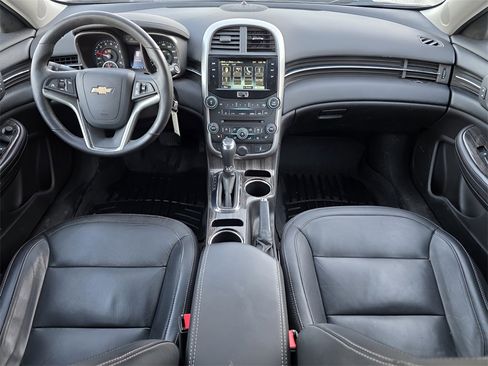 Used 2015 Chevrolet Malibu LT w/ Leather Package image 20