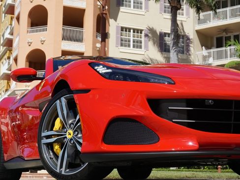 Used 2022 Ferrari Portofino M RWD image 24