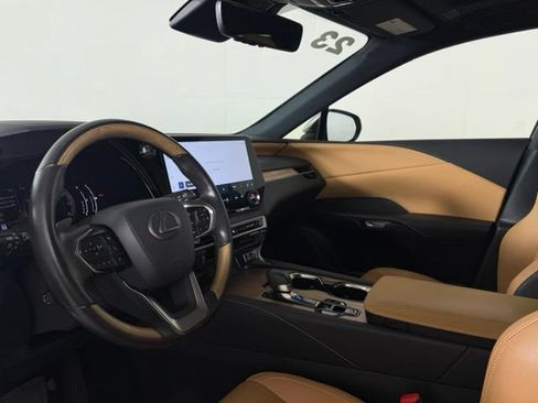 Used 2023 Lexus RX 350 Premium Plus w/ Cold Area Package FWD image 4