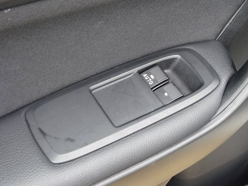 Used 2019 Ford Ranger XL w/ Equipment Group 101A Mid image 12