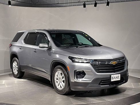 Used 2023 Chevrolet Traverse LS w/ Safety Package image 41