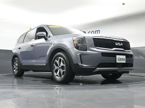Used 2022 Kia Telluride EX w/ Towing Package FWD image 26