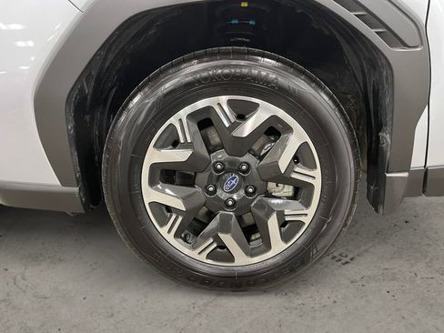 Certified 2025 Subaru Forester Premium image 16