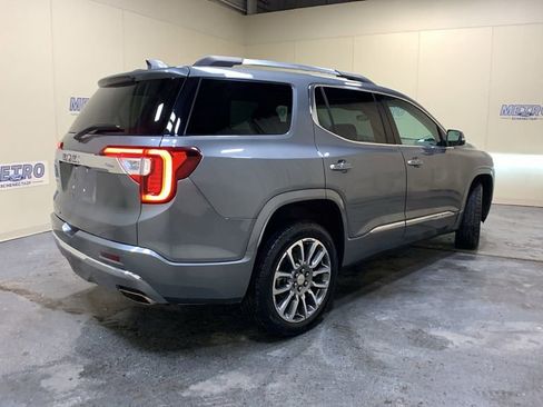 Used 2021 GMC Acadia Denali w/ Denali Technology Package image 3