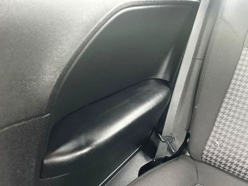 Used 2021 Dodge Challenger R/T RWD image 27