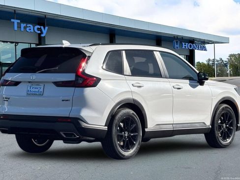 Used 2026 Honda CR-V Sport image 6