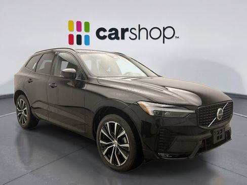 Used 2025 Volvo XC60 B5 Plus image 5