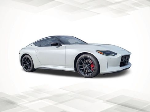 Used 2024 Nissan Z Performance w/ Floor Mat Package image 2