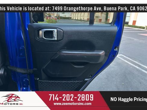 Used 2018 Jeep Wrangler Unlimited Rubicon image 50