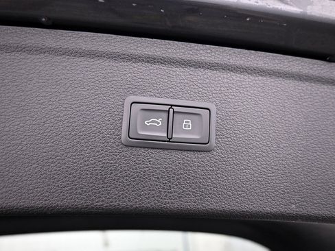 Used 2021 Audi Q5 2.0T Premium Plus image 31