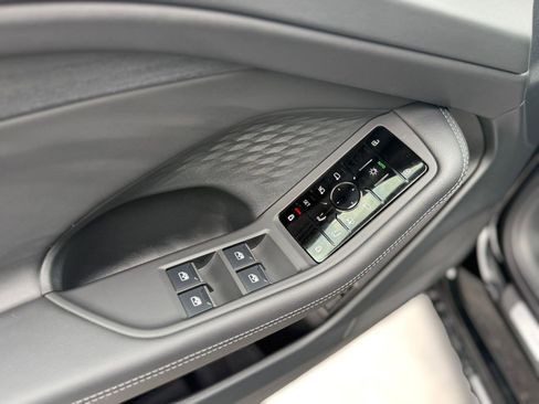 New 2026 Audi A6 Premium image 19