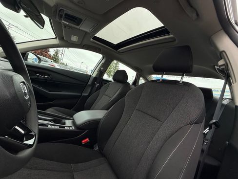 Certified 2025 Honda Accord SE image 30