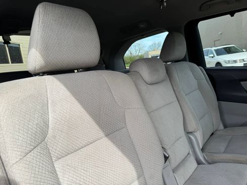 Used 2016 Honda Odyssey SE image 31