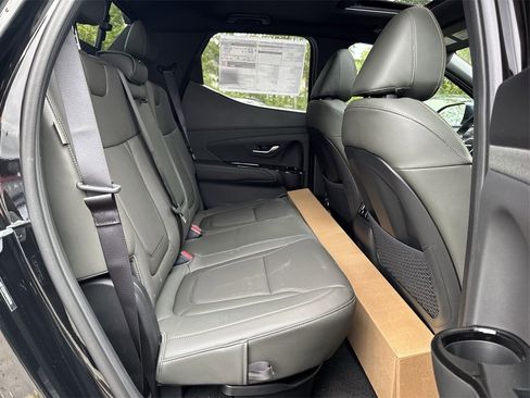 Certified 2025 Hyundai Santa Cruz Limited image 35