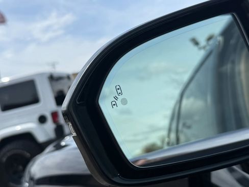 Used 2016 Lincoln MKX Reserve image 12