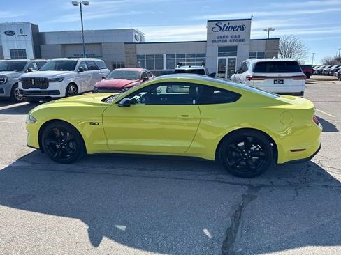 Certified 2021 Ford Mustang GT Premium w/ Black Accent Package image 7