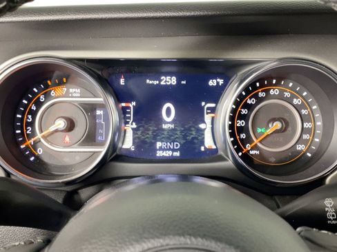 Used 2022 Jeep Wrangler Sport S image 21