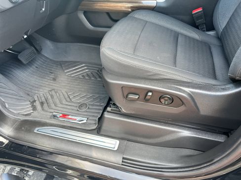 Used 2023 Chevrolet Silverado 1500 LT Trail Boss image 19