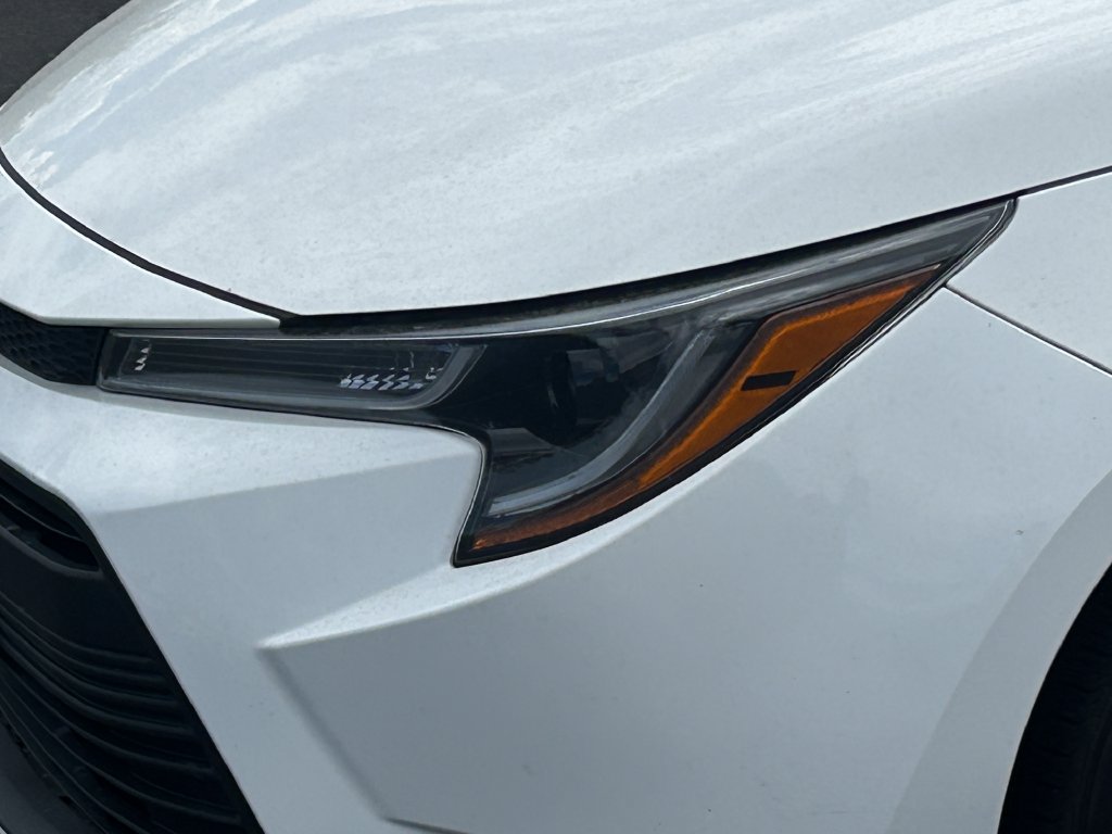 Used 2024 Toyota Corolla LE FWD image 11
