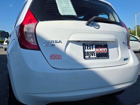 Used 2016 Nissan Versa Note SV image 9