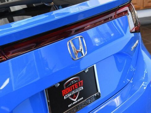 Used 2022 Honda Civic Sport image 14