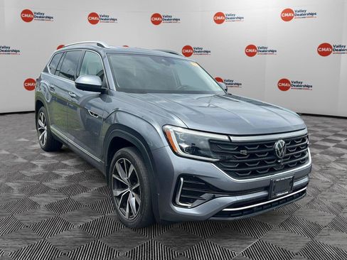 Used 2024 Volkswagen Atlas SEL Premium R-Line AWD/4WD image 15
